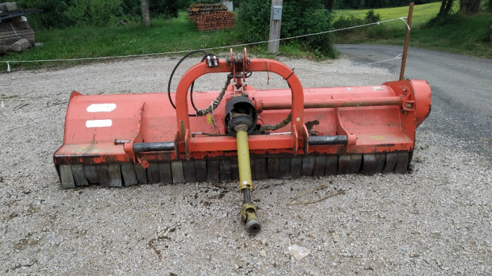 Tigre 280 MASCHIO Broyeur axe horizontal
